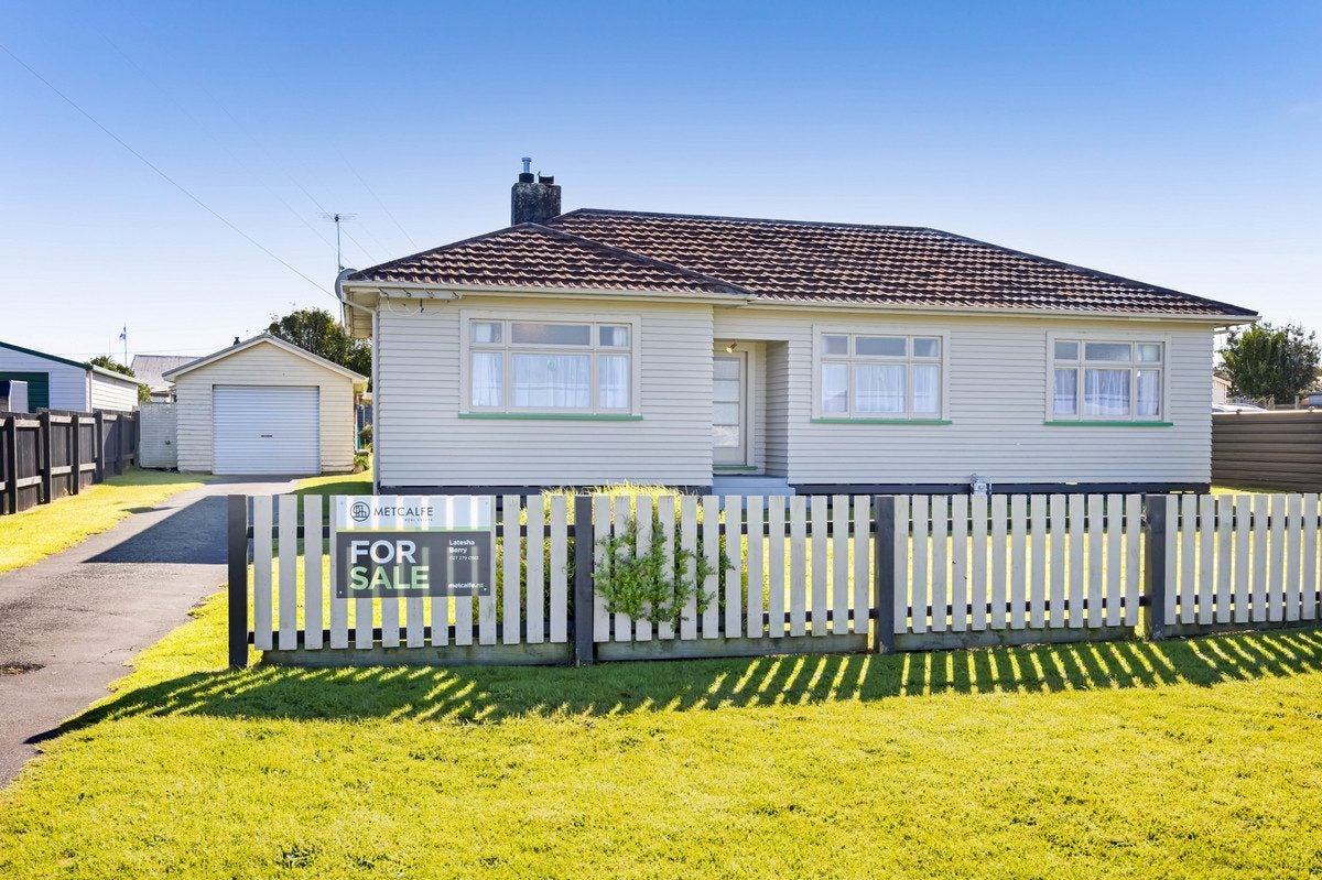 51 Terou Street, Manaia, Manaia - Carousel 13