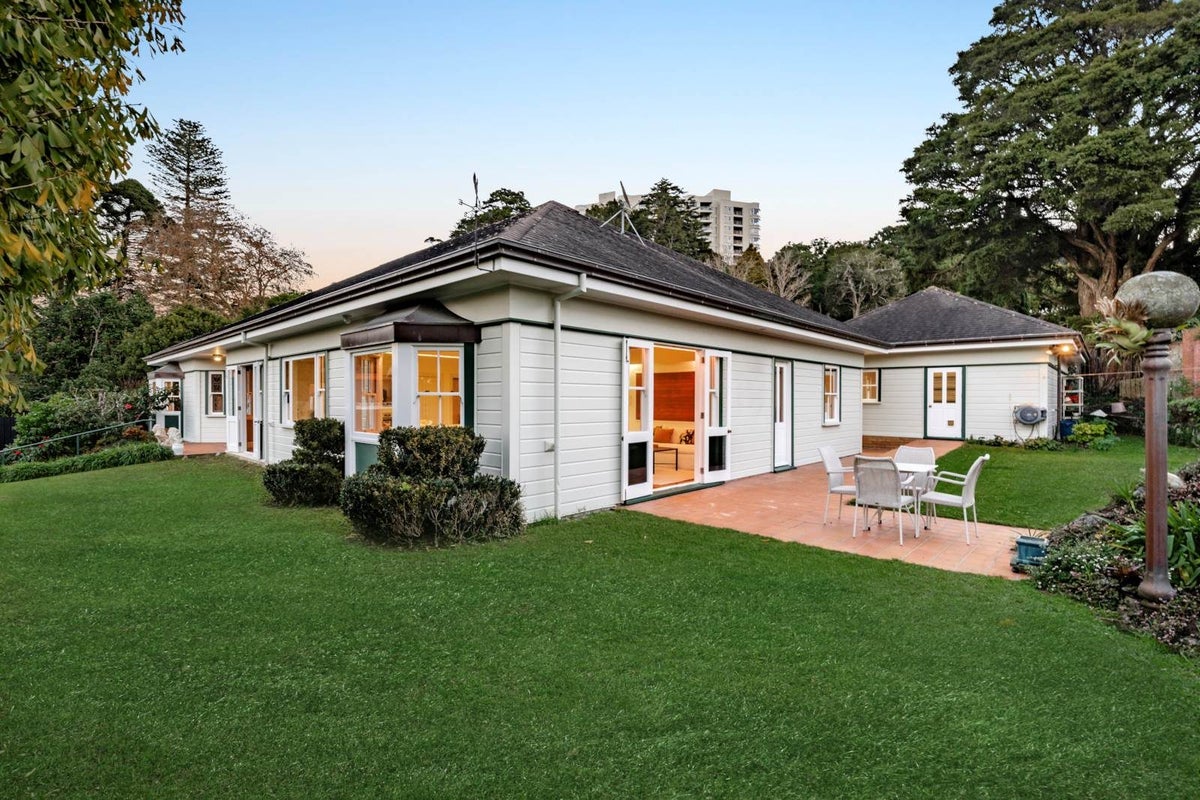 147B Mountain Road, Epsom, Auckland - Carousel 2