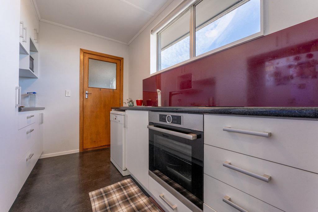2/224A OTIPUA RD, West End, Timaru - Carousel 2