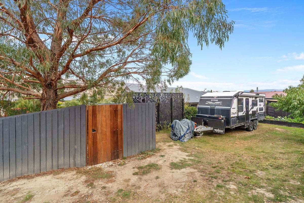 13 Missy Crescent, Mount Pisa, Cromwell - Carousel 25
