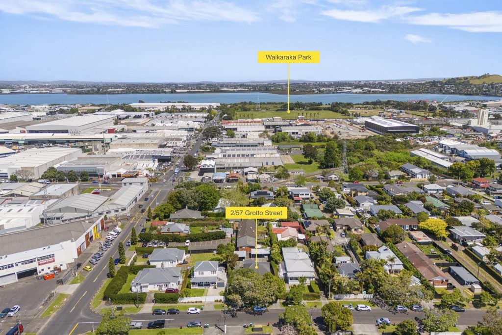 2/57 Grotto Street, Te Papapa, Auckland - Carousel 24