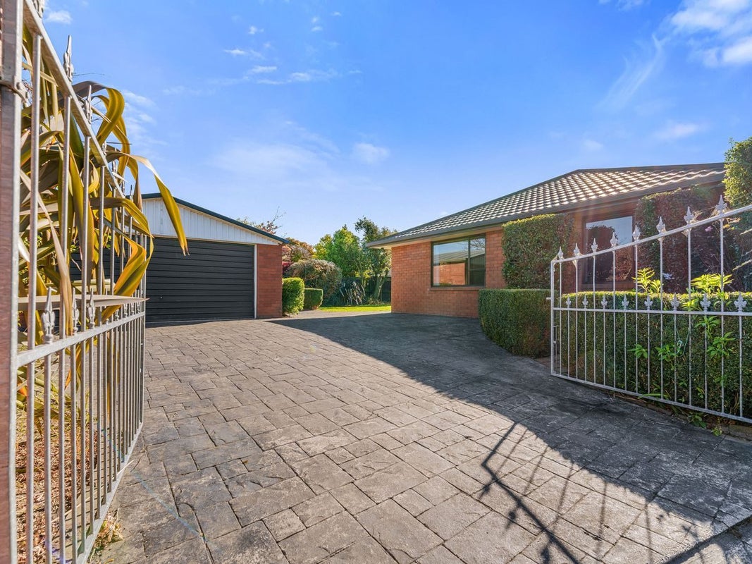 20 Runnymede Drive, Templeton, Christchurch - Carousel 1