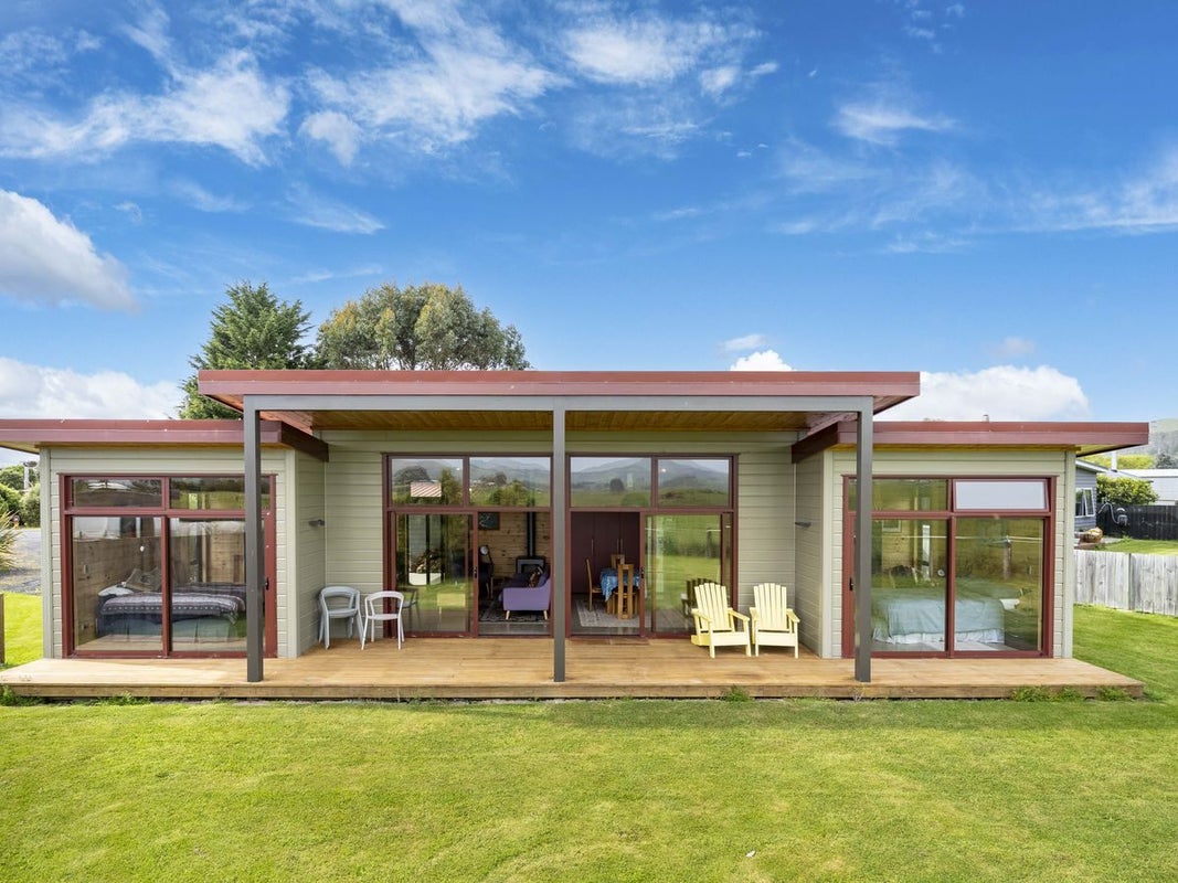 1241 Coast Road, Karitane, Waikouaiti - Carousel 1