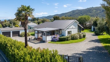 2 Orion WAY, Featherston, Welington - Carousel 1