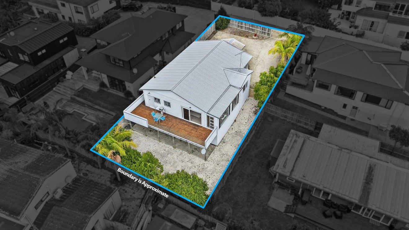 13 Sea View Terrace, Cockle Bay, Auckland - Carousel 34