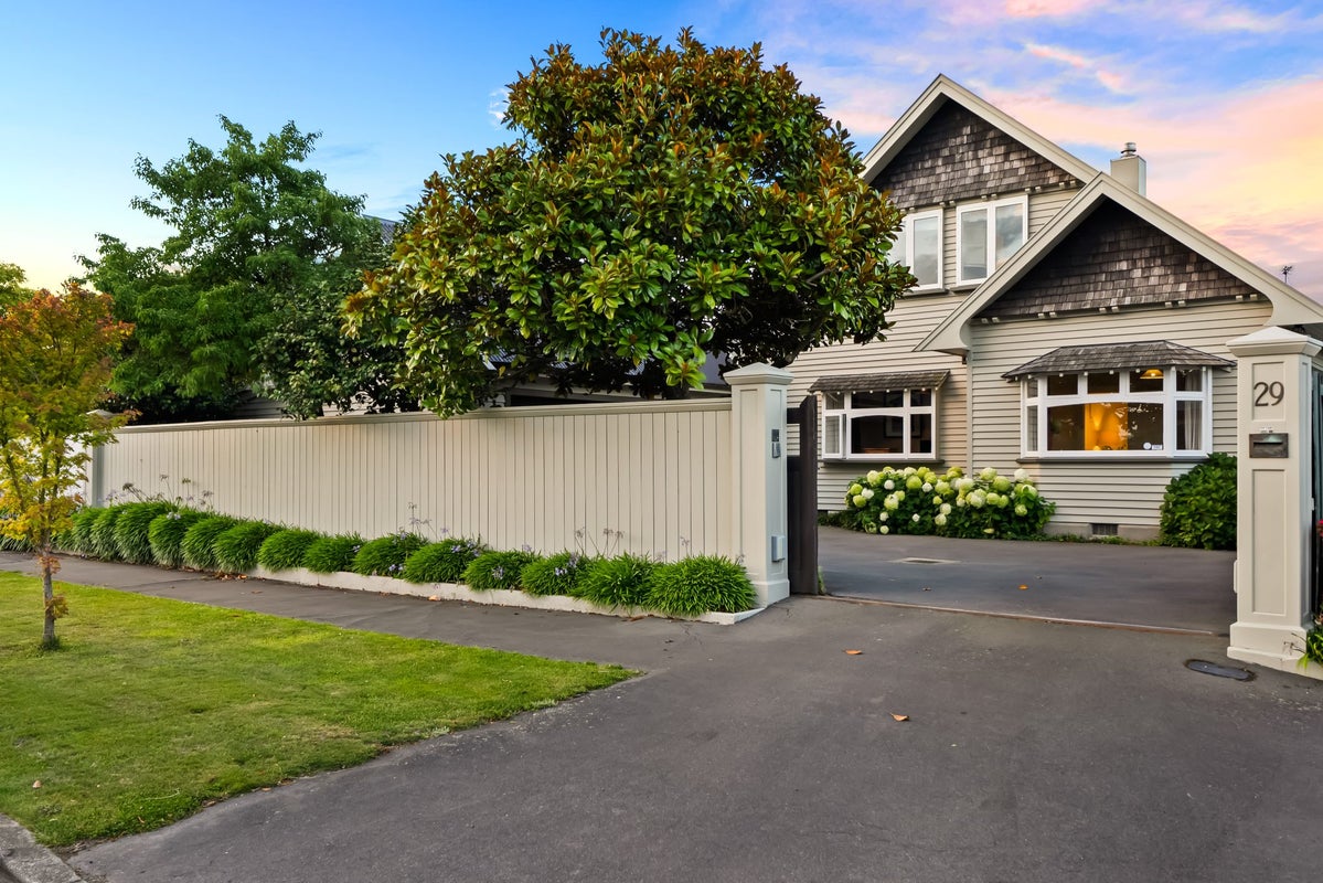 29 Rochdale Street, Fendalton, Christchurch - Carousel 48