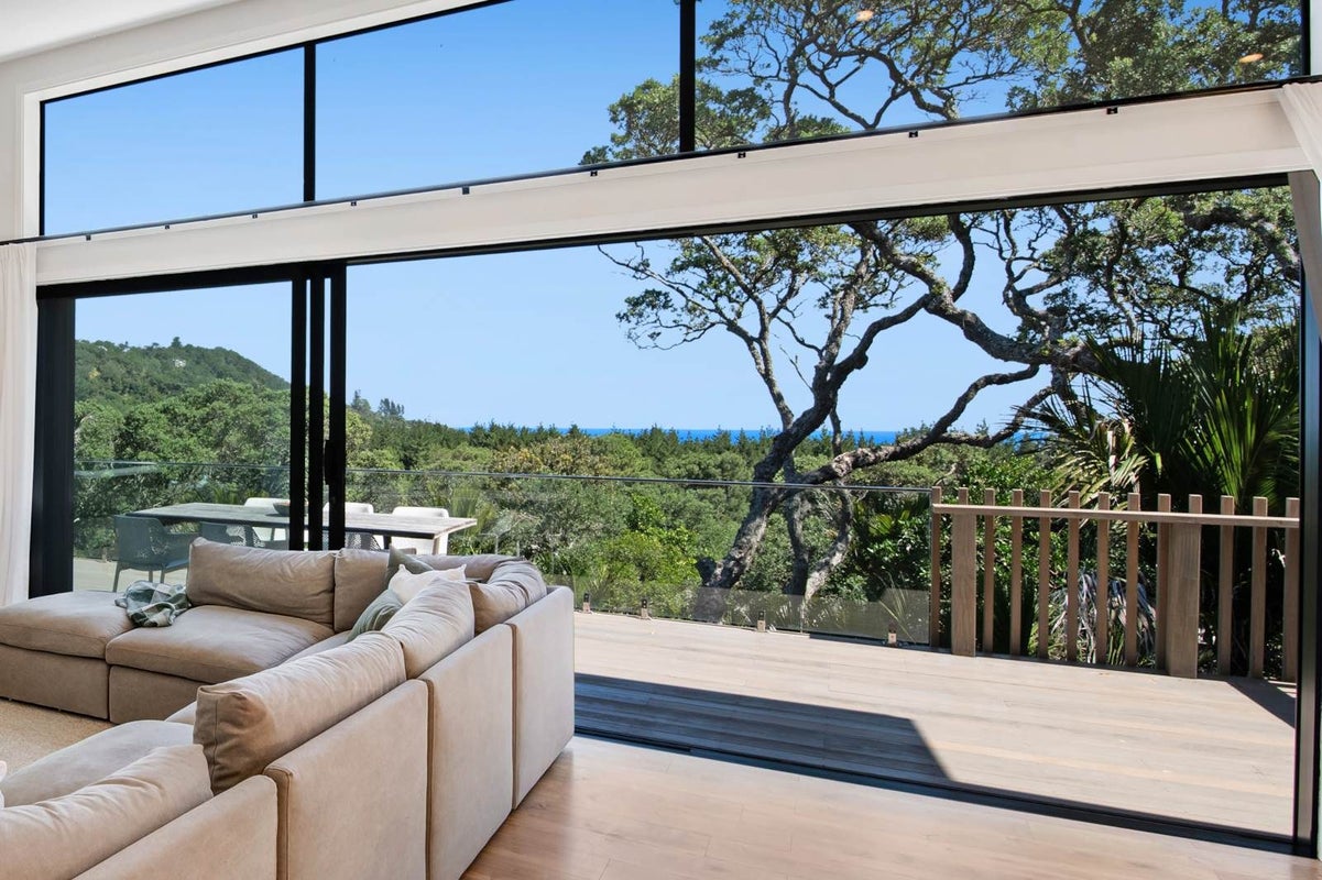 167 Motutara Road, Muriwai Beach, Rodney - Carousel 1