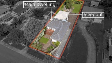 11 Cron Avenue, Te Atatu South, Auckland - Carousel 1