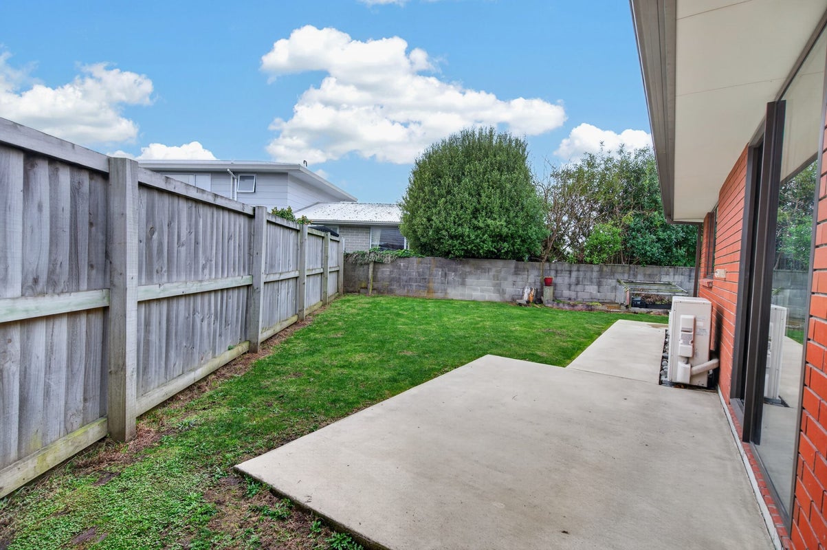 2/7 Gibbs Place, Halswell, Christchurch - Carousel 19