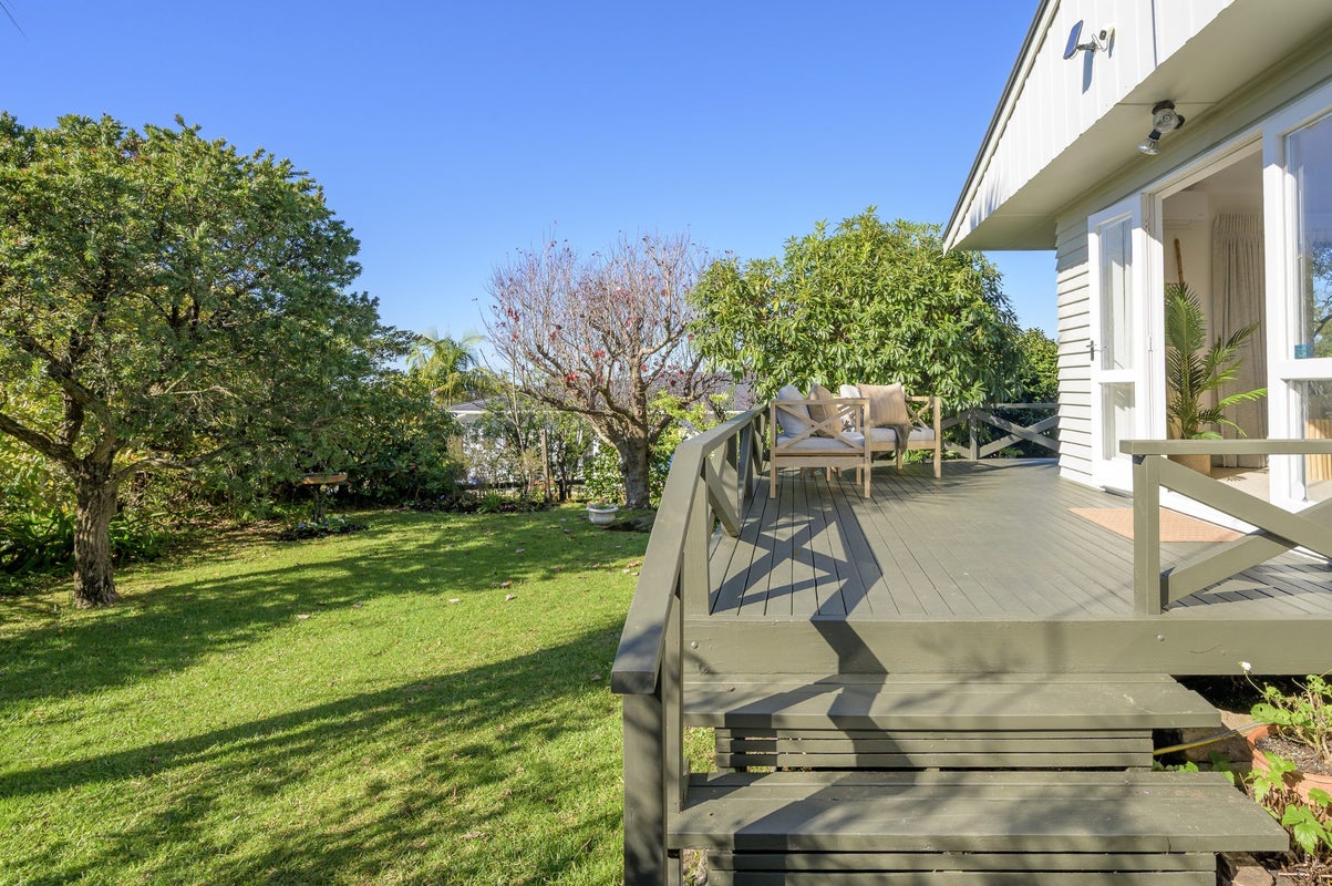 86B Ridge Street, Otumoetai, Tauranga - Carousel 1