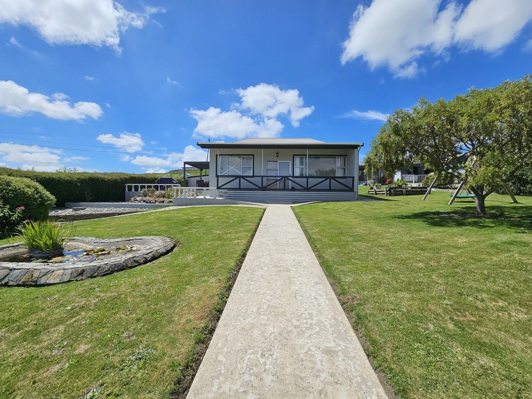 90 Parsons Road, Weston, Oamaru - Carousel 1