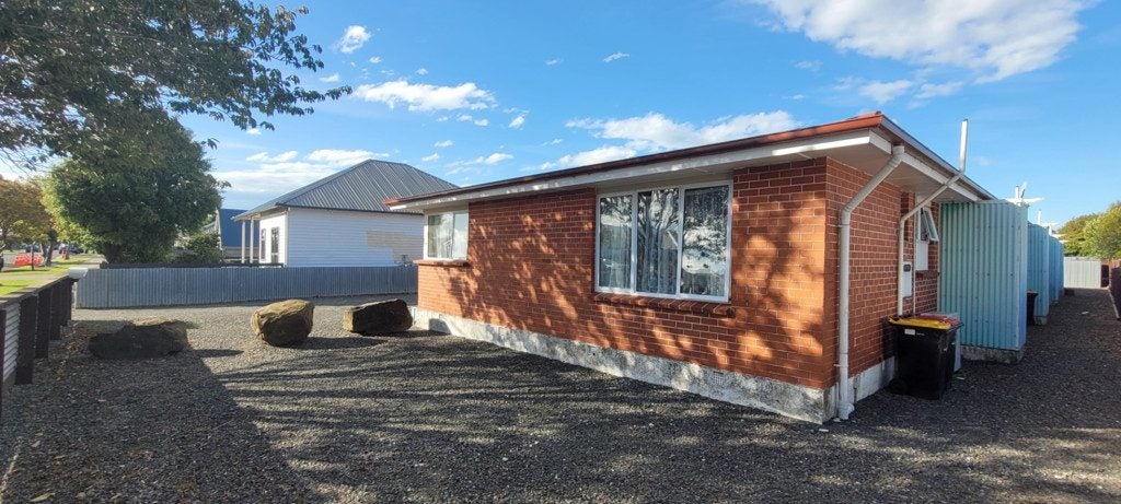 1/15 Clifton Street, Windsor, Invercargill - Carousel 2