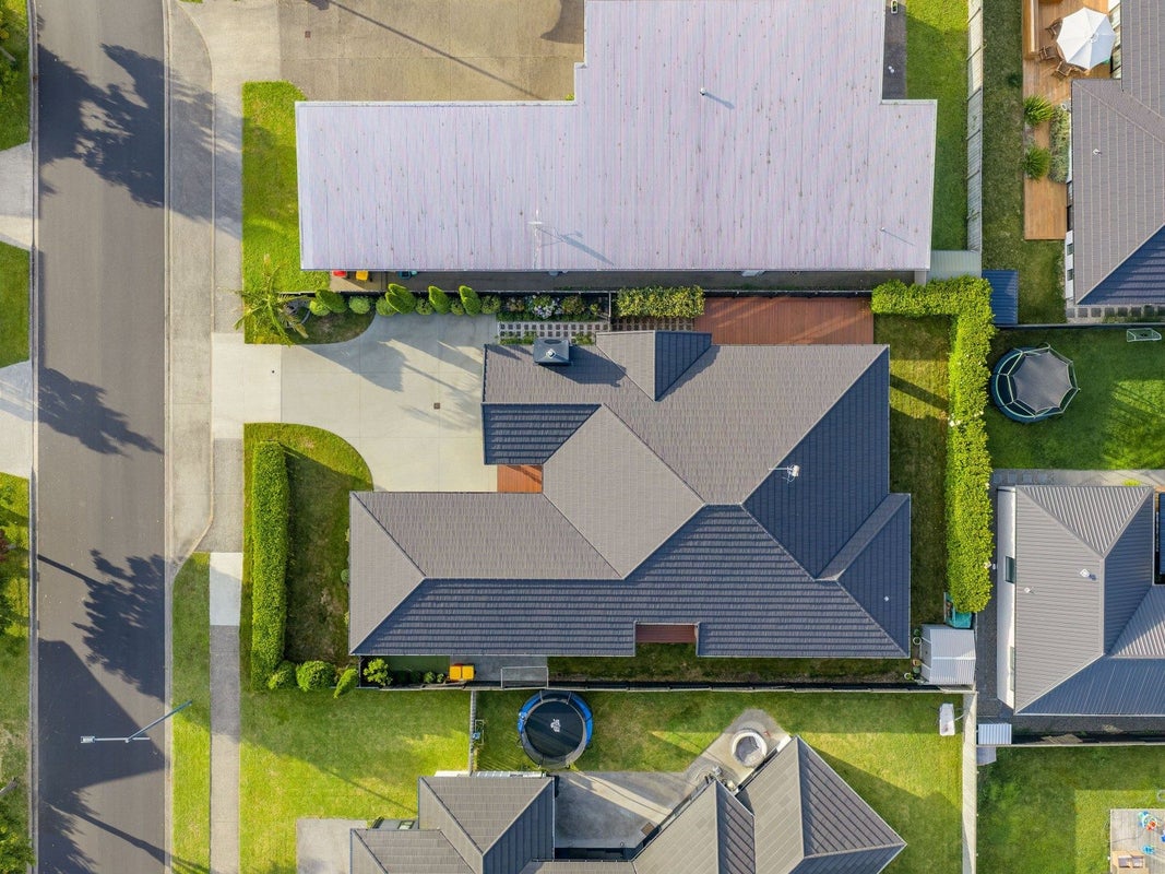 18 Helen June Avenue, Flagstaff, Hamilton - Carousel 2