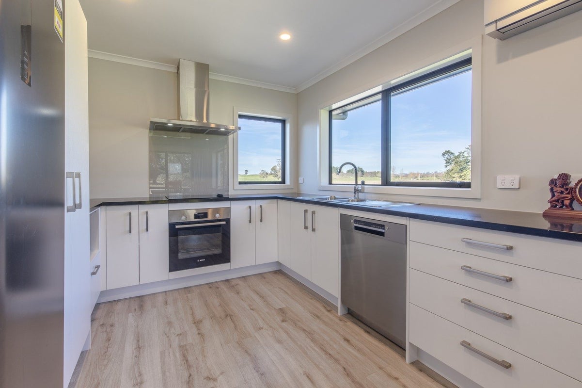 63 Farm Road, Waipukurau, Waipukurau - Carousel 2