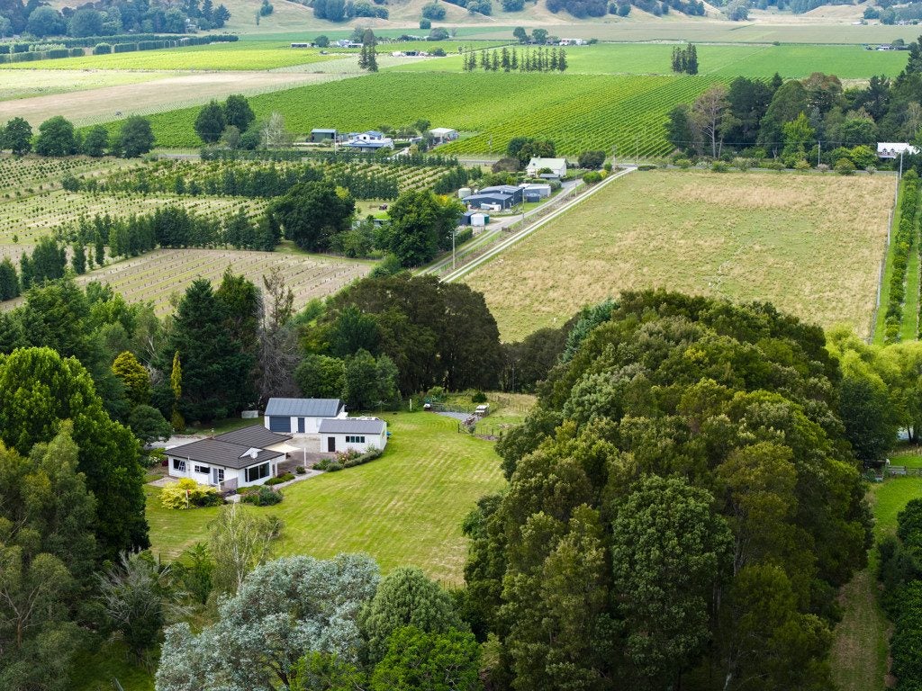 63 Ngakoroa Road, Ormond, Gisborne - Carousel 1