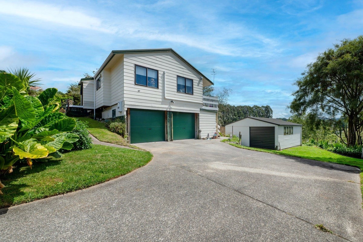 27 Kingsley Drive, Ngongotaha, Rotorua - Carousel 1