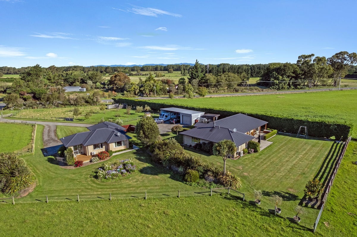 5 Upper Sefton Road, Ashley, Rangiora - Carousel 2