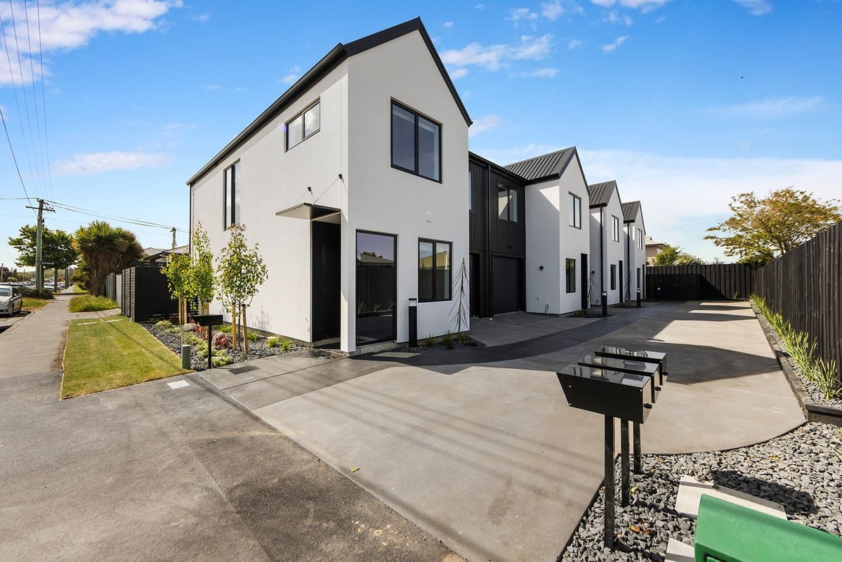 2/99 King Street, Sydenham, Christchurch - Carousel 1