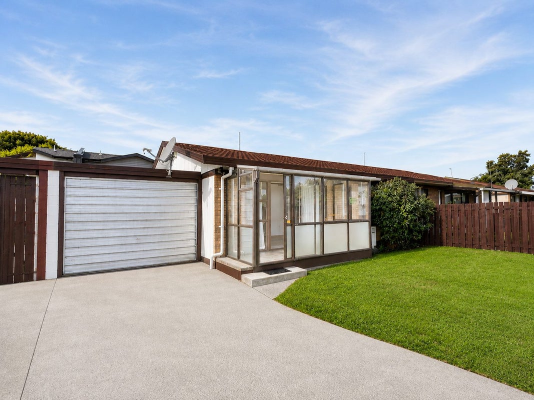 3/6 Maru Road, Takanini, Auckland - Carousel 1