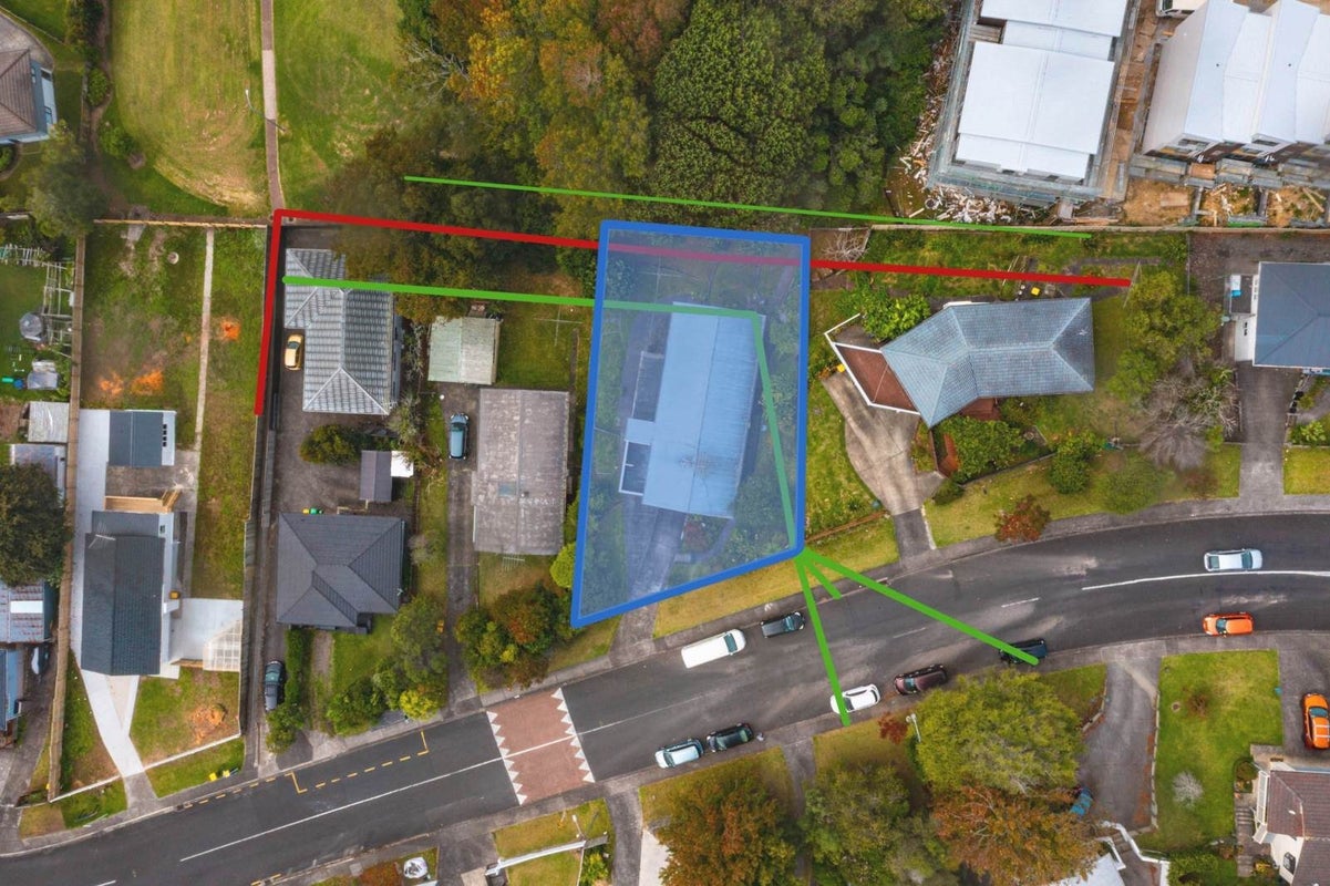 5 Juniper Road, Sunnynook, Auckland - Carousel 16