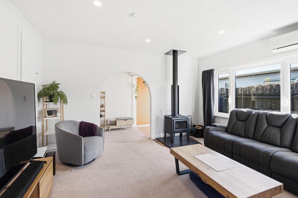 84 Stourbridge Street, Spreydon, Christchurch - Carousel 2
