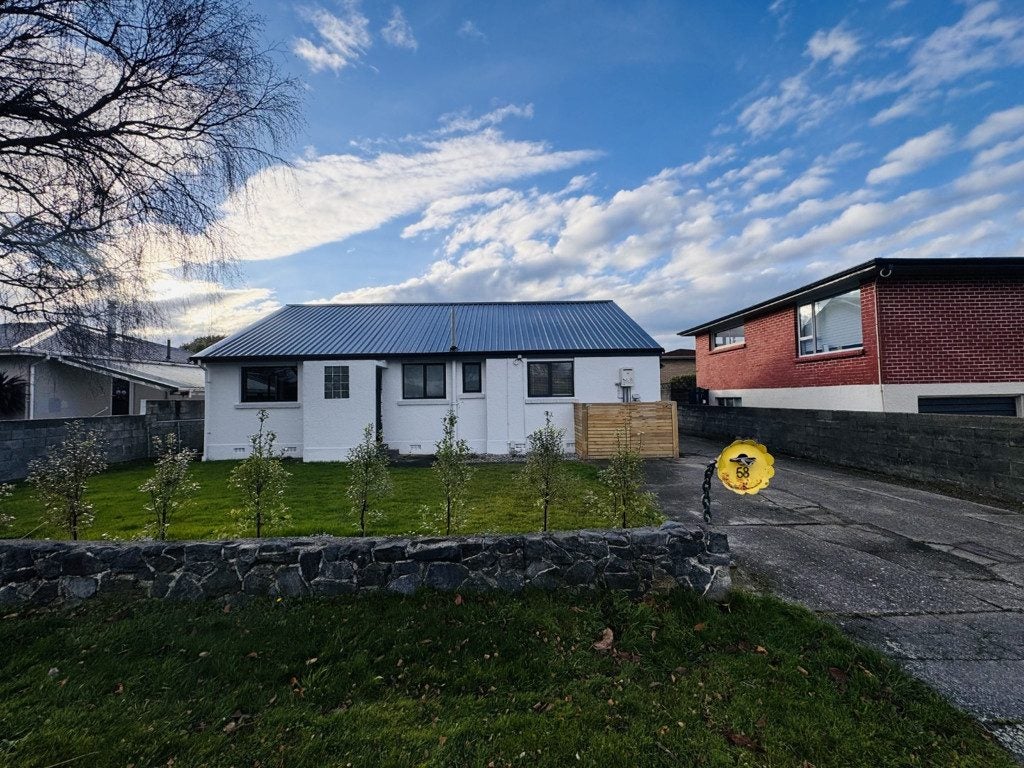 58 Thurso Street, Waverley, Invercargill - Carousel 1