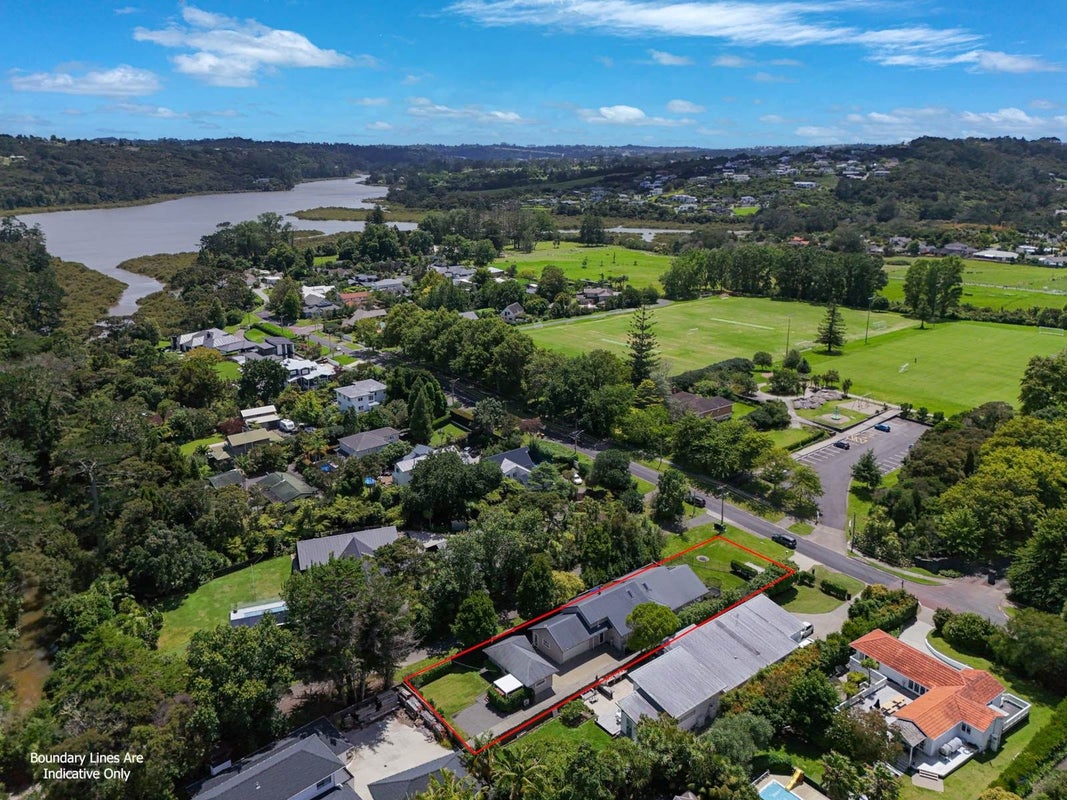 51 Churchouse Road, Greenhithe, Auckland - Carousel 1