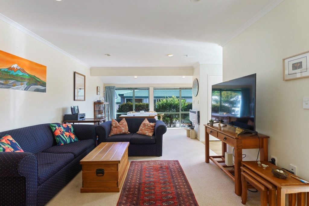 25/17 Redwood Close, Paraparaumu, Paraparaumu - Carousel 1