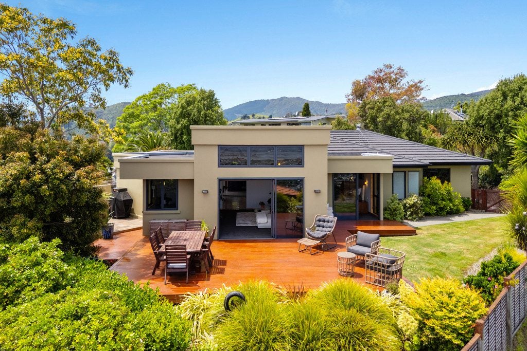 29 Austen Ward Heights, Enner Glynn, Nelson - Carousel 2