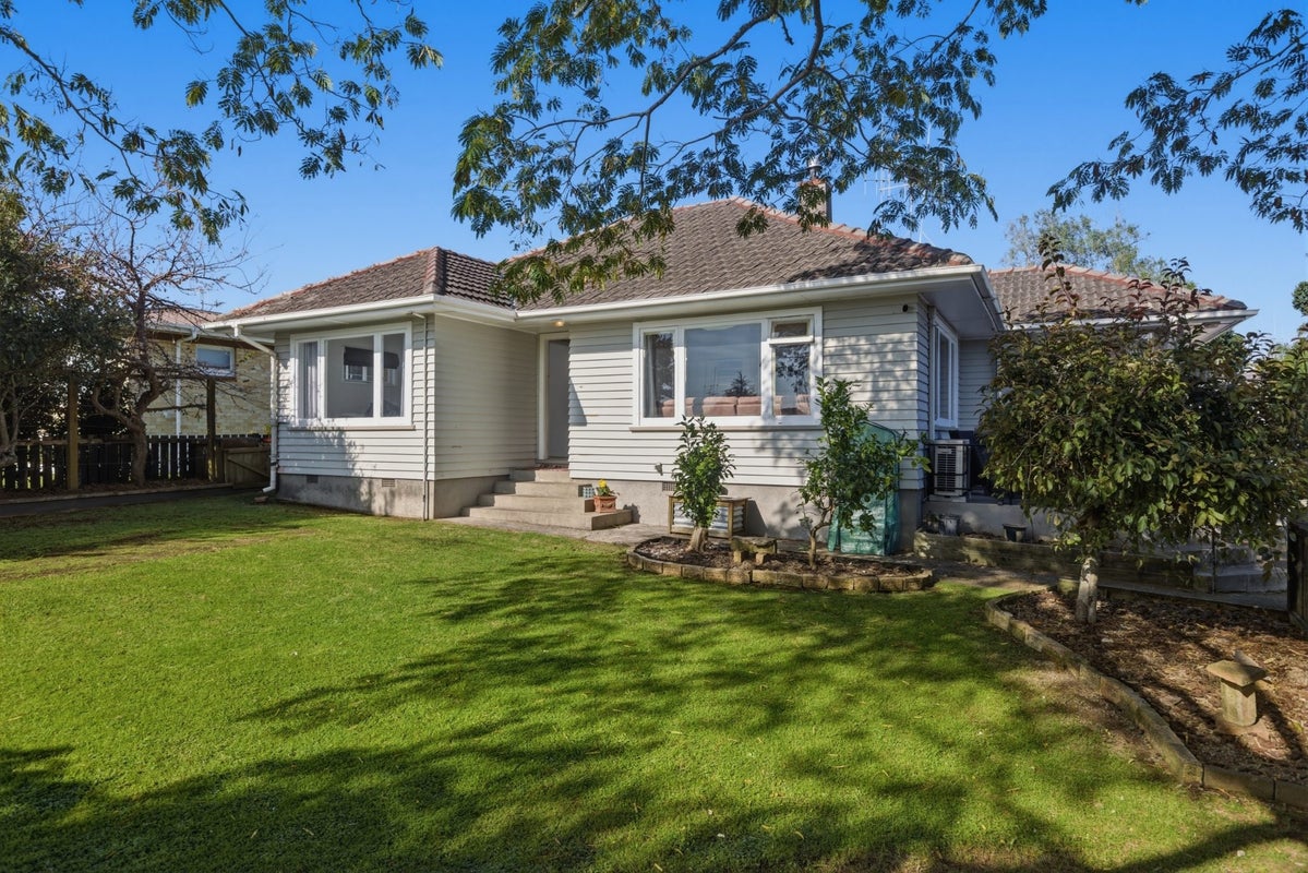 22A Kiteroa Street, Greerton, Tauranga - Carousel 1