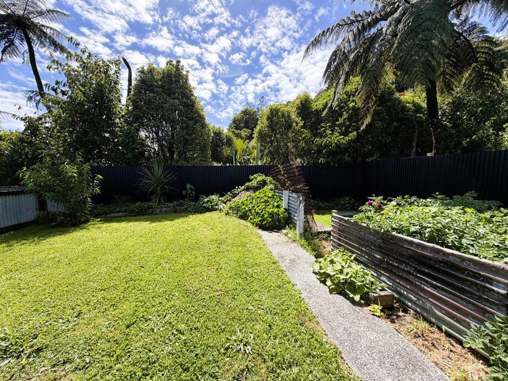 15 Threadneedle Street, Greymouth, Greymouth - Carousel 18