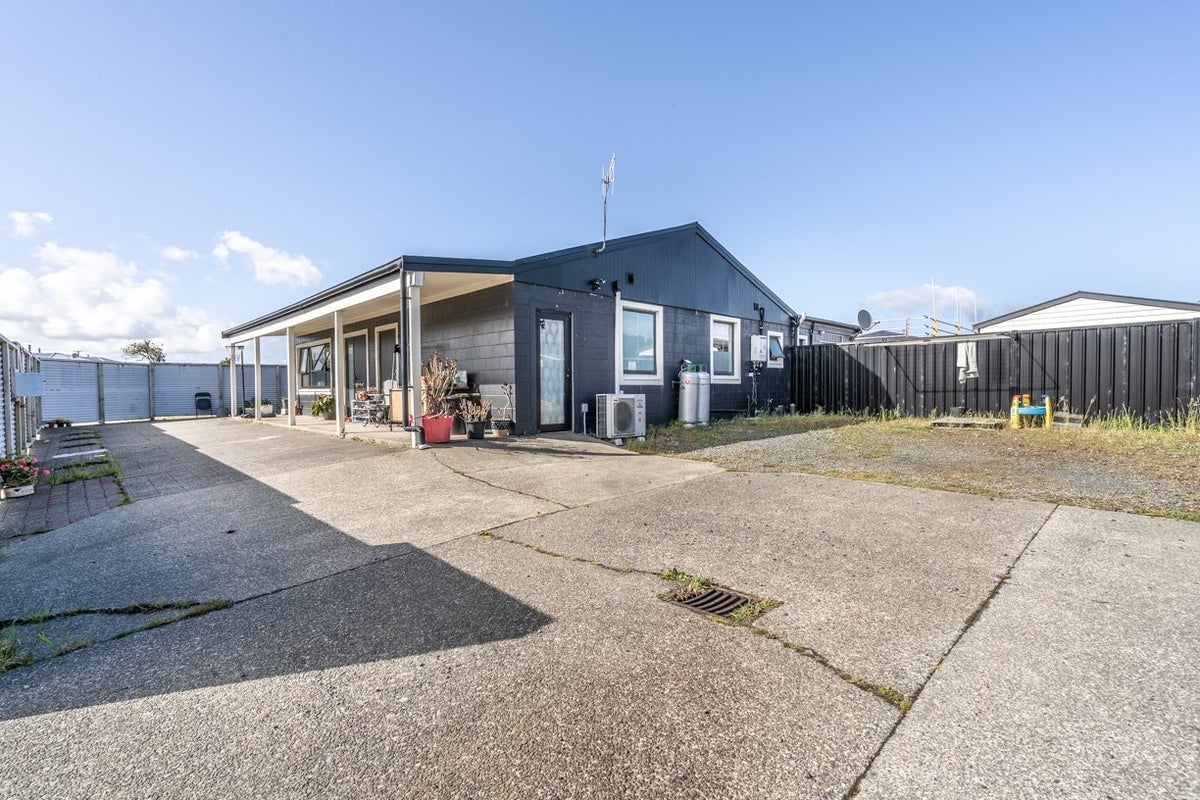 15 Paisley Street, Kew, Invercargill - Carousel 2