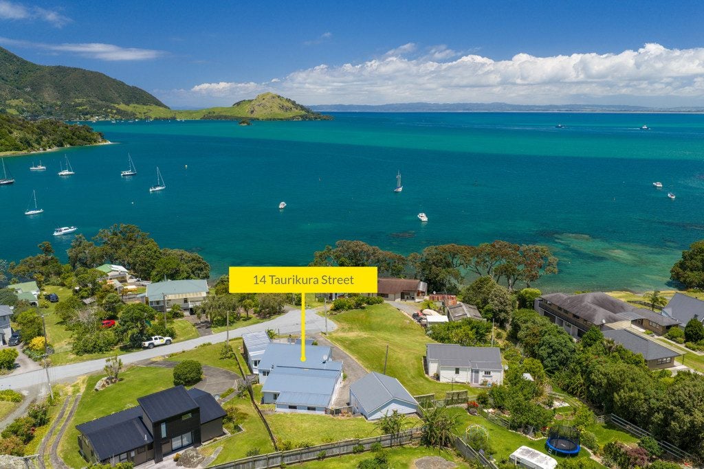 14 Taurikura Street, Whangarei Heads - Carousel 1