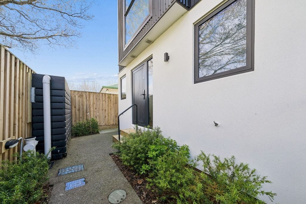 9/63 Hyde Street, Wainuiomata, Lower Hutt - Carousel 12