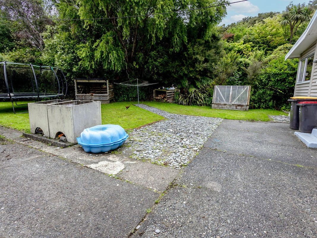 2 Sutherland Street, Dunollie, Runanga - Carousel 22