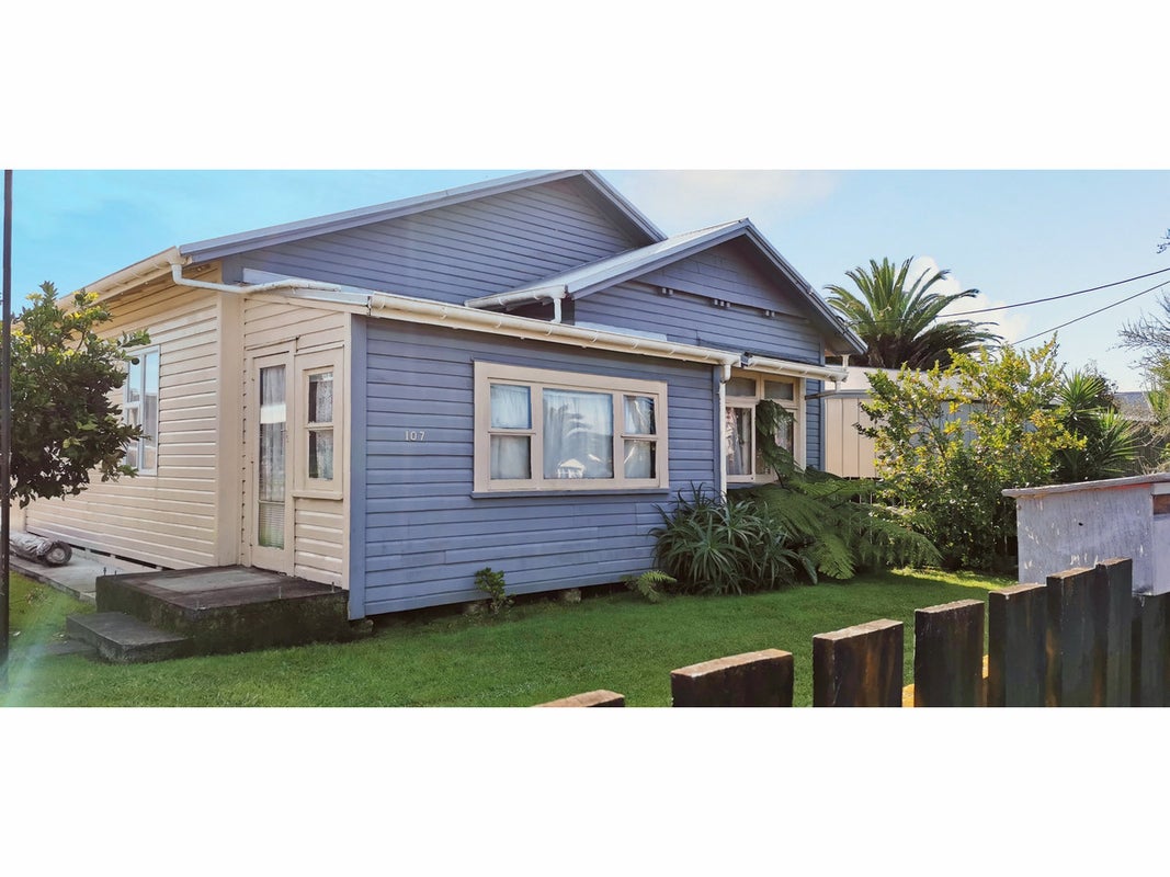 107 Queen Street, Wairoa, Wairoa - Carousel 1