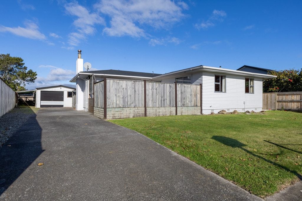 34 Raglan Avenue, Cloverlea, Palmerston North - Carousel 29