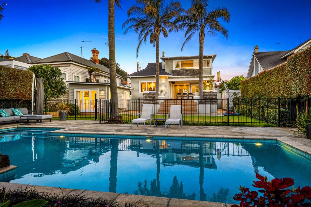 7 View Road, Mount Eden, Auckland - Carousel 1