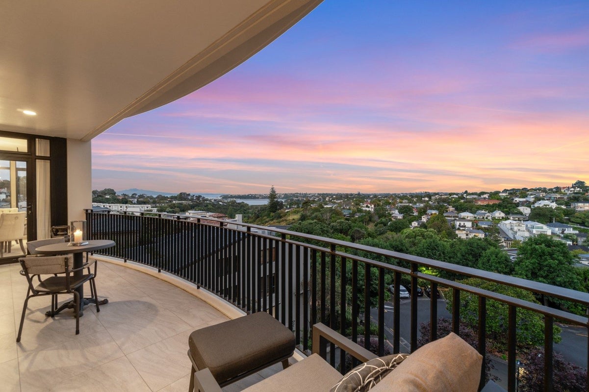 4D/38 James Cook Crescent, Remuera, Auckland - Carousel 1