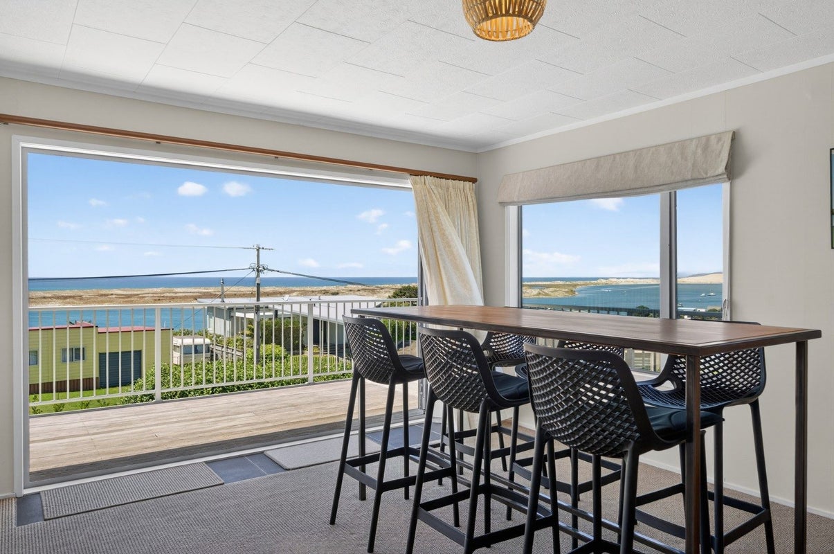 11 Wintle Street, Mangawhai Heads, Mangawhai - Carousel 2