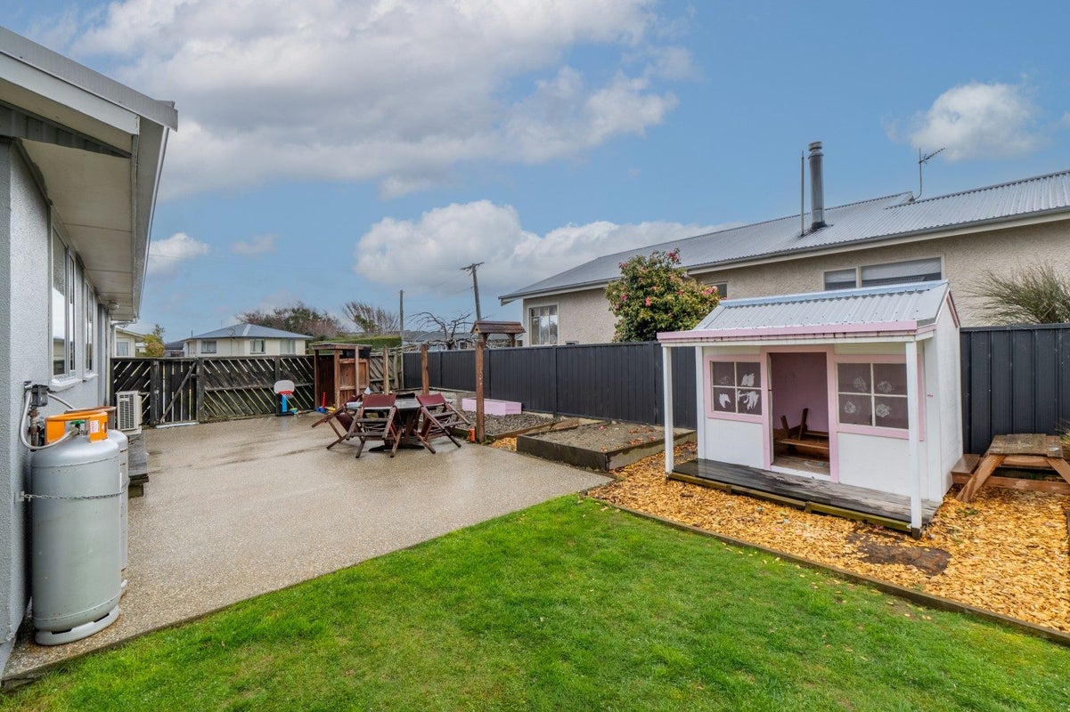 16 Cargill Street, Waikiwi, Invercargill - Carousel 22
