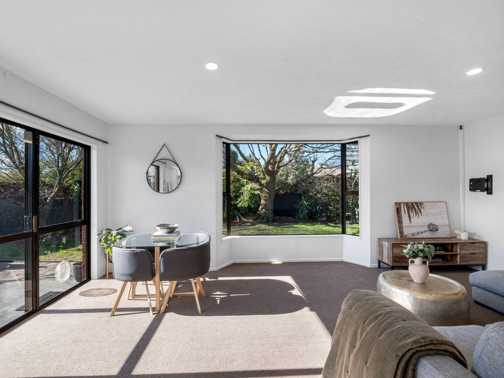 2/4 Banks Street, Templeton, Christchurch - Carousel 2