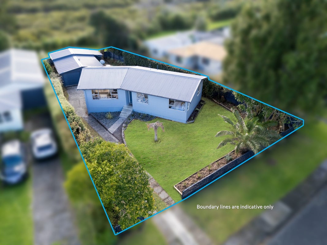 85 Riverpark Crescent, Henderson, Auckland - Carousel 2