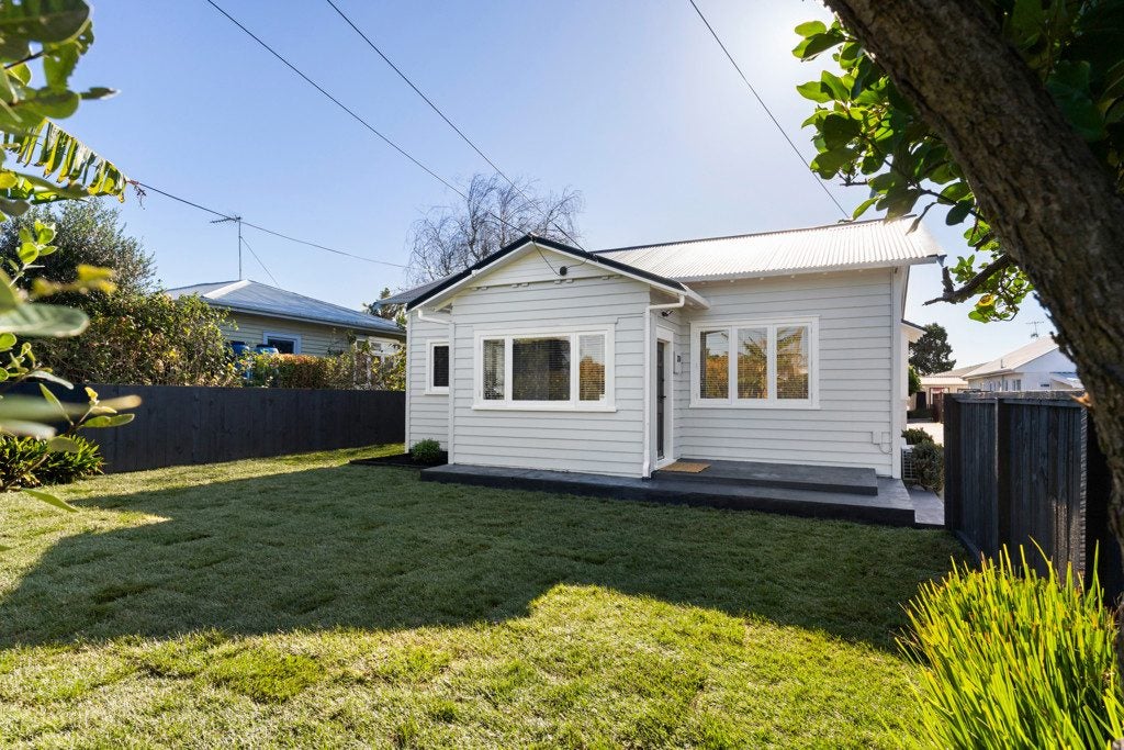 26 Wallath Road, Onehunga, Auckland - Carousel 1