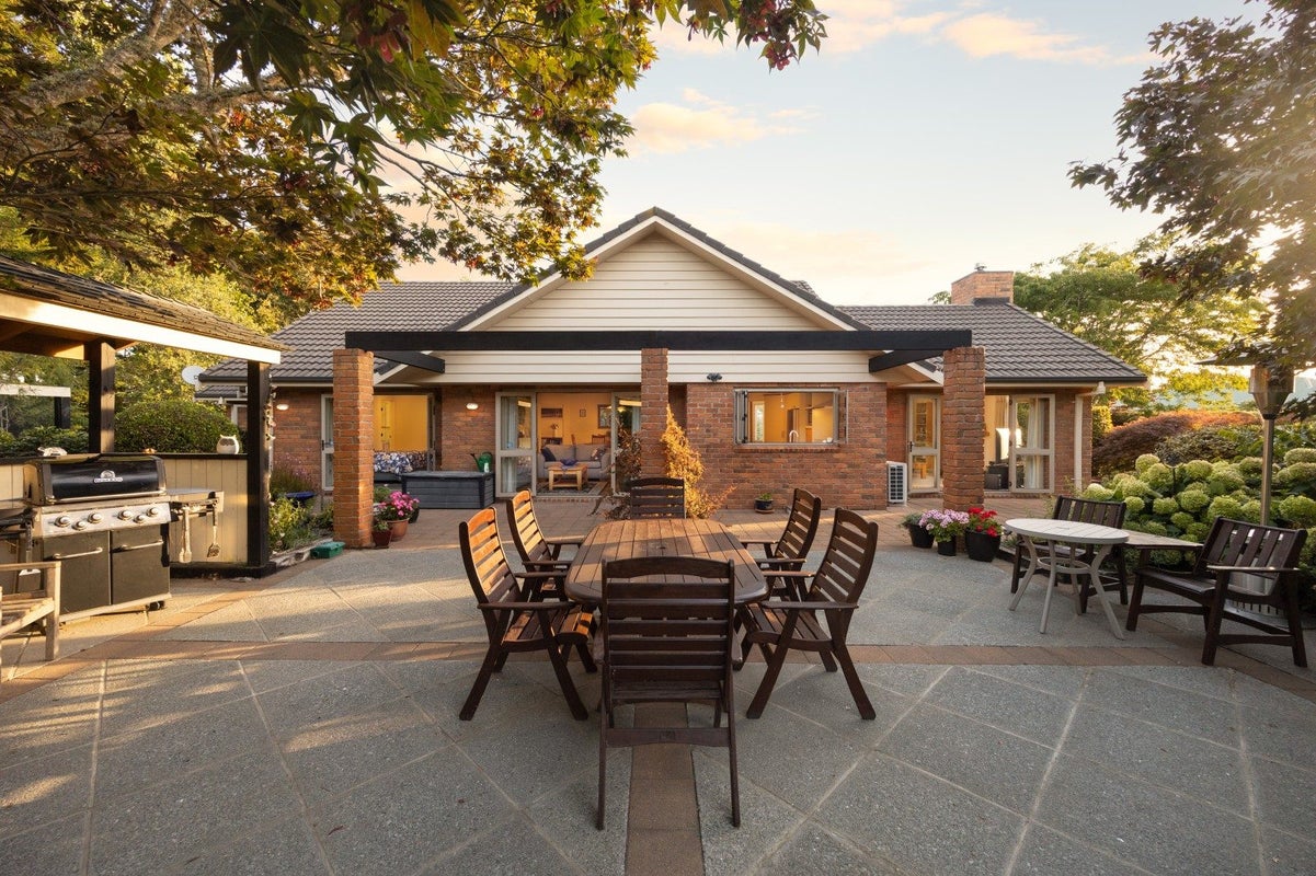 10 Sanctuary Lane, Tamahere, Hamilton - Carousel 2