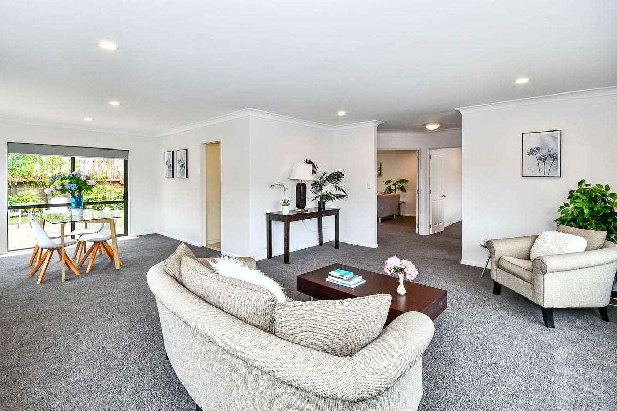 15 Rathmar Drive, Manurewa, Auckland - Carousel 2