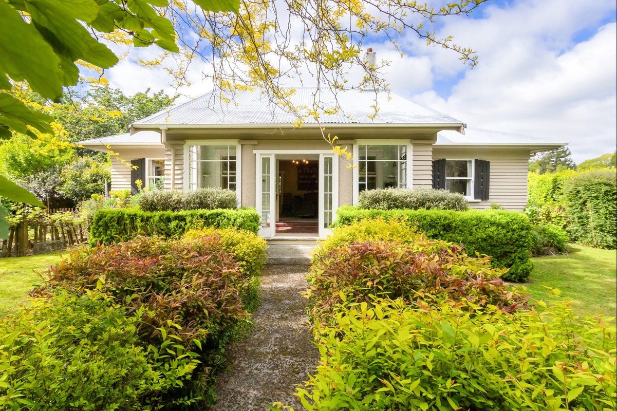 10 East Street, Taumarunui, Taumarunui - Carousel 1