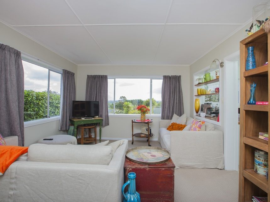 54 Port Albert Road, Wellsford, Wellsford - Carousel 2