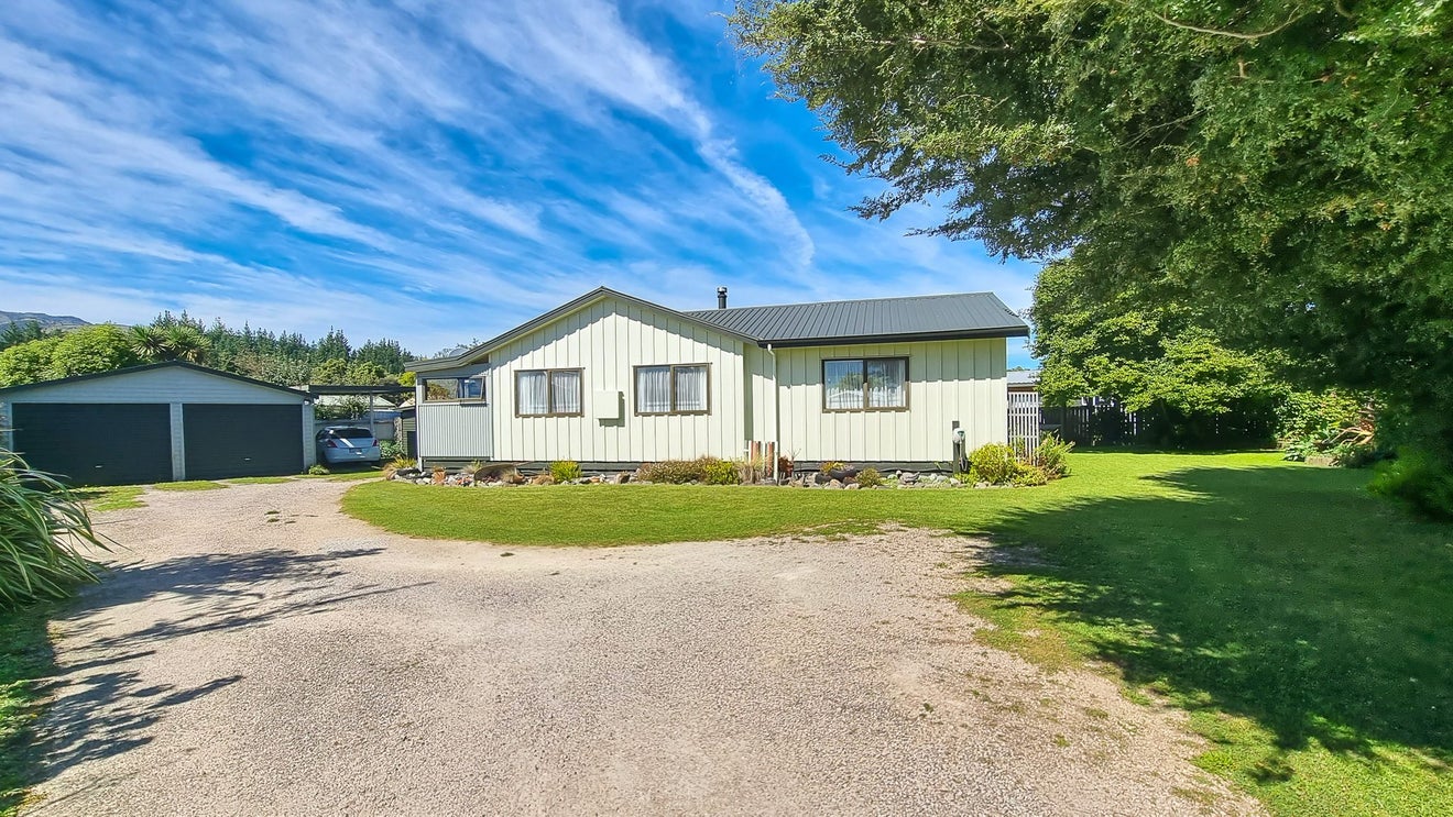64 Abel Tasman Drive, Takaka - Carousel 2