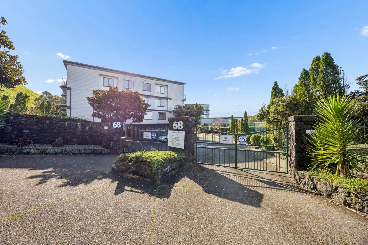 22/68 Mountain Road, Mount Wellington, Auckland - Carousel 1